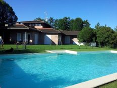 Villa in vendita a Cassano Magnago Lombardia Varese
