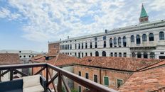 Appartamento di lusso di 120 m² in vendita Campo Santi Filippo e Giacomo, Venezia, Veneto