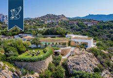 Prestigiosa villa di 1062 mq in vendita Arzachena, Sardegna