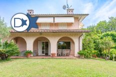 Prestigiosa villa di 183 mq in vendita Via 20 Settembre, 38, Forte dei Marmi, Toscana