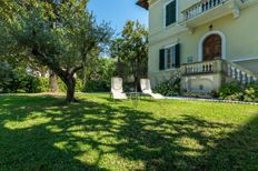 Prestigiosa villa di 300 mq in vendita, Via Puccetti, 24, Lucca, Toscana