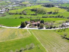 Prestigiosa villa di 800 mq in vendita, Via alla Stazione, Montiglio, Piemonte