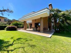Villa in vendita a Sabaudia Lazio Latina
