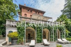 Prestigiosa villa di 1350 mq in vendita, Via Adda, Varese, Lombardia