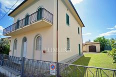 Villa di 250 mq in vendita Via San Giuseppe, Montecarlo, Toscana