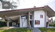 Villa in vendita a Sirmione Lombardia Brescia