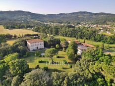 Prestigiosa villa di 3000 mq in vendita, Via del Caporale, Lucca, Toscana
