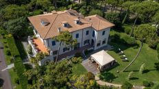 Esclusiva villa di 1100 mq in vendita Piazza carducci, 11, Forte dei Marmi, Toscana