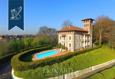 Prestigiosa villa di 1500 mq in vendita, Cesano Maderno, Lombardia