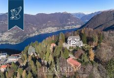 Prestigiosa villa di 1500 mq in vendita, Como, Italia