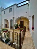 Prestigioso complesso residenziale in vendita Corso Umberto I, 27, Adelfia, Bari, Puglia
