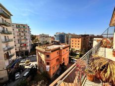 Appartamento di prestigio di 140 m² in vendita Via Alessandro Manzoni, 23, Napoli, Campania