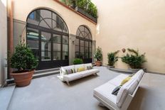 Prestigioso appartamento di 239 m² in affitto Borgo degli Albizi, Firenze, Toscana