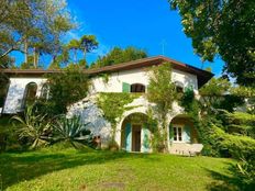 Villa in vendita a Ameglia Liguria La Spezia