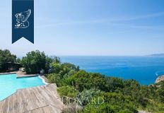 Prestigiosa villa di 330 mq in vendita Monte Argentario, Italia