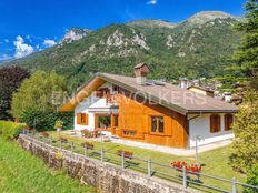 Villa in vendita a Barzio Lombardia Lecco