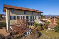 Villa in vendita a Ispra Lombardia Varese