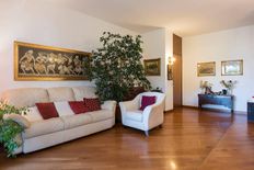Prestigioso appartamento in vendita Residenza Seminario, Segrate, Milano, Lombardia