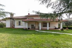 Villa di 700 mq in vendita Via Ugo Foscolo, Barberino di Mugello, Toscana