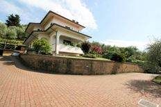 Prestigiosa villa di 240 mq in vendita Camaiore, Toscana