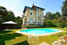 Villa in vendita Via Privata Conelli, Lesa, Novara, Piemonte