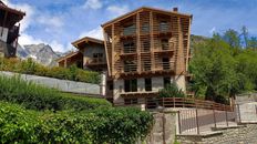 Appartamento di prestigio di 106 m² in vendita Strada delle Villette, 9, Courmayeur, Valle d’Aosta