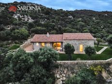 Prestigiosa villa in vendita Loc. Milmeggiu, Olbia, Sardegna