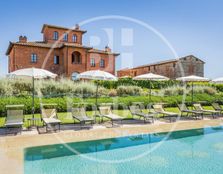 Prestigiosa villa di 35800 mq in vendita Via del Progresso, Sinalunga, Siena, Toscana