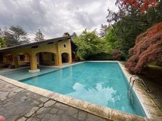 Villa in vendita a Appiano Gentile Lombardia Como