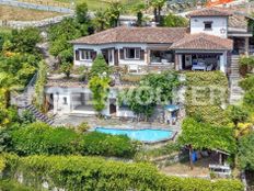 Esclusiva villa di 535 mq in vendita Carlazzo, Lombardia