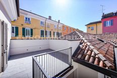 Appartamento di prestigio di 372 m² in vendita Piazza Tebaldo, 24, Brescia, Lombardia