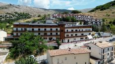 Hotel di prestigio in vendita Via Campo Felice, Lucoli, Abruzzo