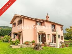 Villa in vendita a Lariano Lazio Roma