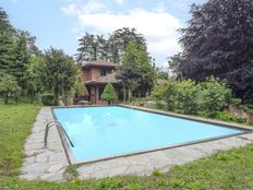 Esclusiva villa di 270 mq in vendita Via Roma, 104, Casatenovo, Lecco, Lombardia
