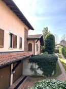 Villa in vendita a Erba Lombardia Como