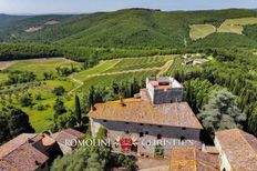 Castello in vendita a Gaiole in Chianti Toscana Siena