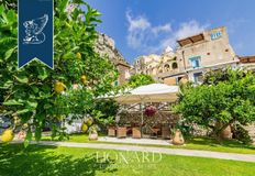 Albergo in vendita a Massa Lubrense Campania Napoli