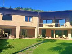 Villa in vendita a Meina Piemonte Novara