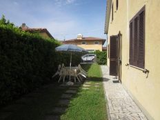 Villa in vendita Pietrasanta, Toscana