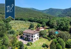 Esclusiva villa di 900 mq in vendita Lucca, Toscana