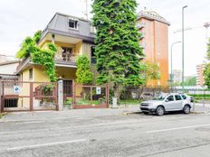 Prestigioso complesso residenziale in vendita via Grugnola, Sesto San Giovanni, Lombardia