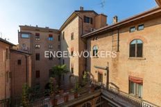 Appartamento di lusso in affitto Via Santo Stefano, 34, Bologna, Emilia-Romagna
