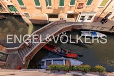 Appartamento di prestigio di 245 m² in vendita Corte Seconda del Milion, Venezia, Veneto