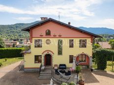 Villa di 228 mq in vendita Via Sasso Morrone, Cunardo, Varese, Lombardia