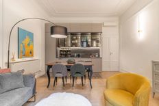 Prestigioso appartamento di 86 m² in vendita Via Francesco Petrarca, 24, Milano, Lombardia