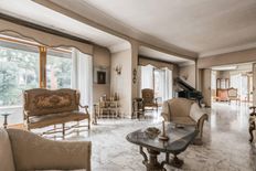 Appartamento di lusso di 393 m² in vendita Viale Bruno Buozzi, Roma, Lazio