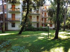 Appartamento di prestigio di 105 m² in vendita Via Giosuè Carducci, Forte dei Marmi, Lucca, Toscana