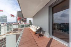 Prestigioso appartamento di 210 m² in vendita via pirelli,, Milano, Lombardia