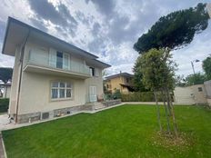 Esclusiva villa in vendita Via F. Donati, 89, Forte dei Marmi, Lucca, Toscana