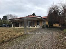 Esclusiva villa in vendita Via Papa Giovanni XXIII, 42, Bulciago, Lecco, Lombardia